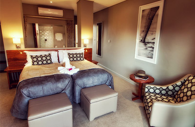  Accommodation